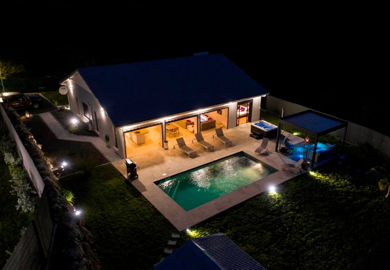 Villa in Saint-François - Villa à St François G163A - 4 chambres piscine