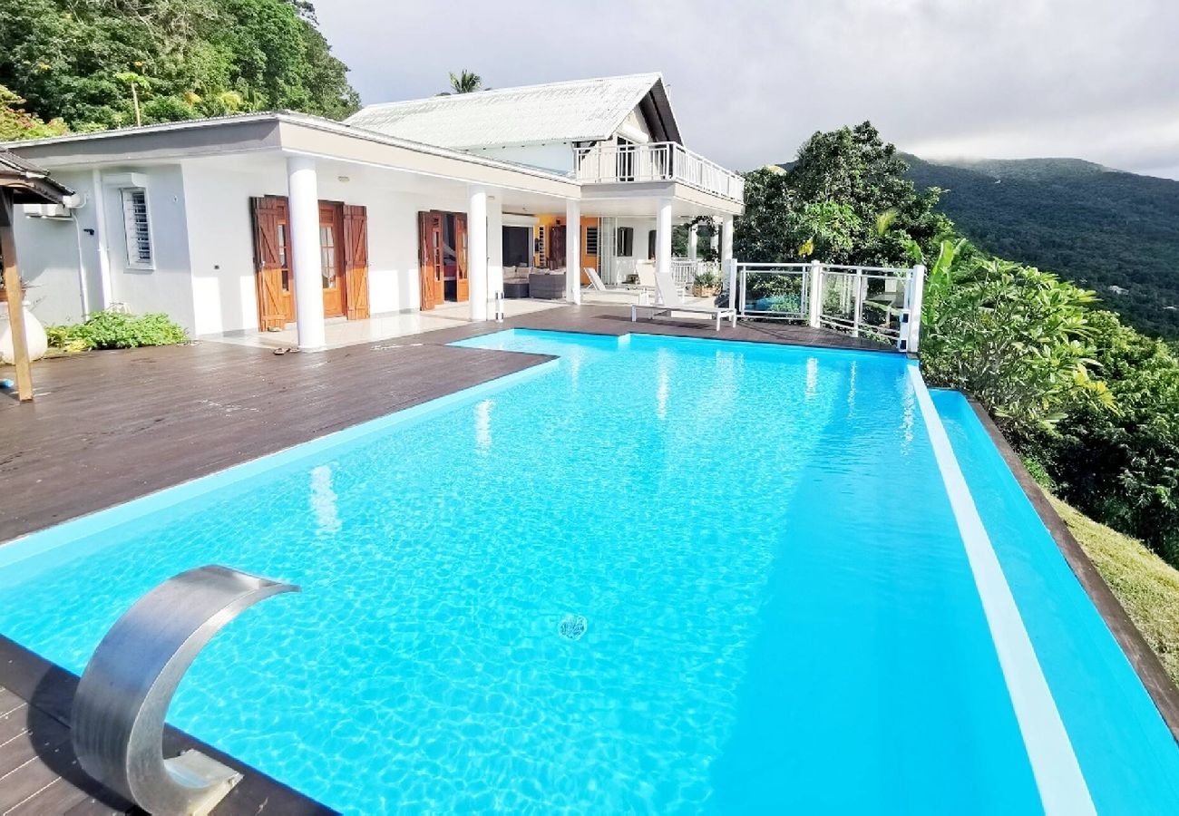 Villa in Deshaies - Villa à Deshaies G167C - 3 chambres piscine