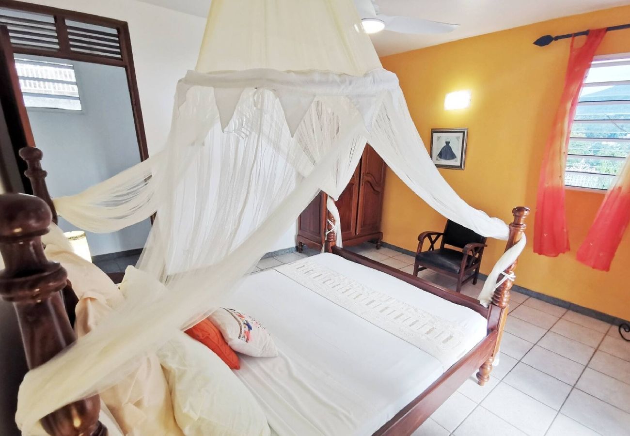 Villa in Deshaies - Villa à Deshaies G167C - 3 chambres piscine