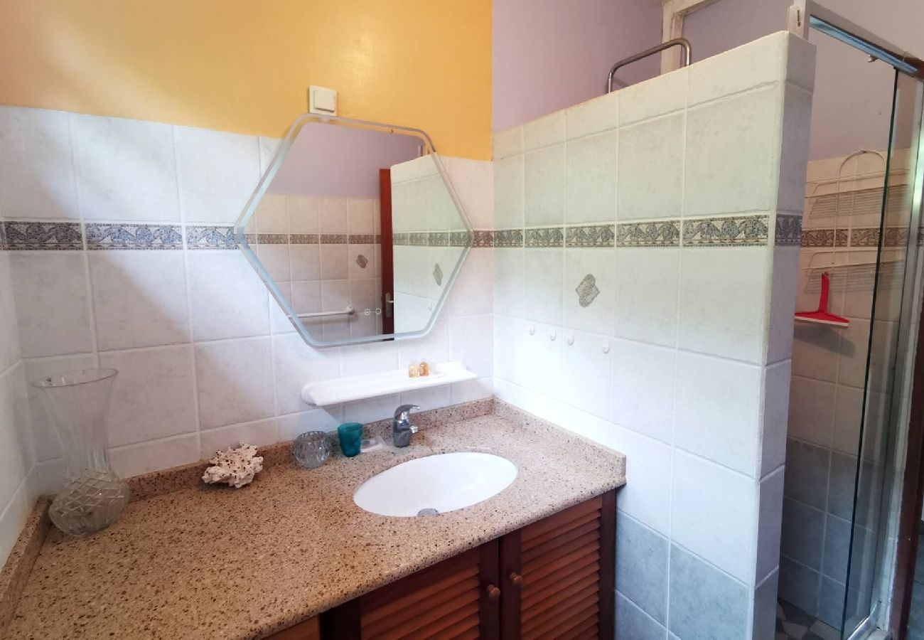 Villa in Deshaies - Villa à Deshaies G167C - 3 chambres piscine