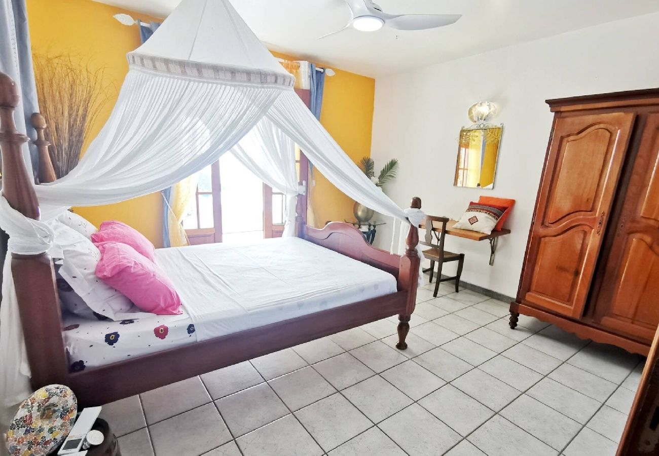 Villa in Deshaies - Villa à Deshaies G167C - 3 chambres piscine
