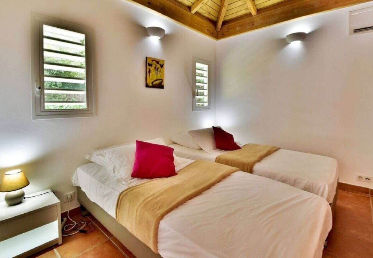 Villa in Saint-François - Villa à Saint François G048C - 3 chambres piscine