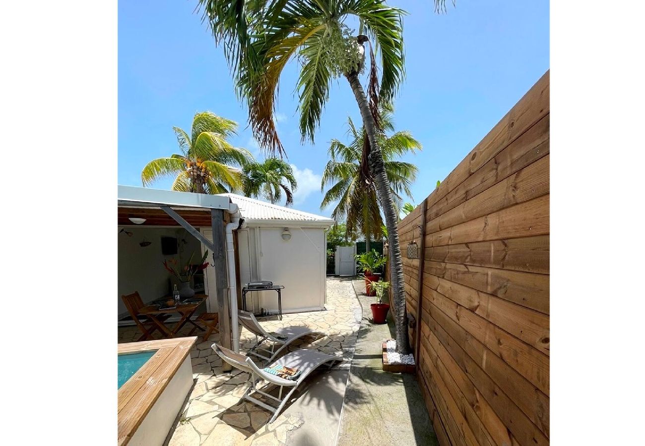 Villa in Saint-François - Bungalow à Saint François G007 - 1 chambre piscine