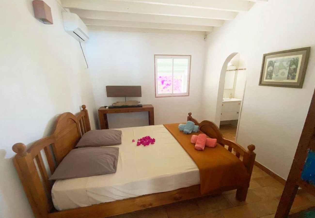 Villa in Sainte-Anne - Villa à Sainte Anne G164 5 chambres piscine privée