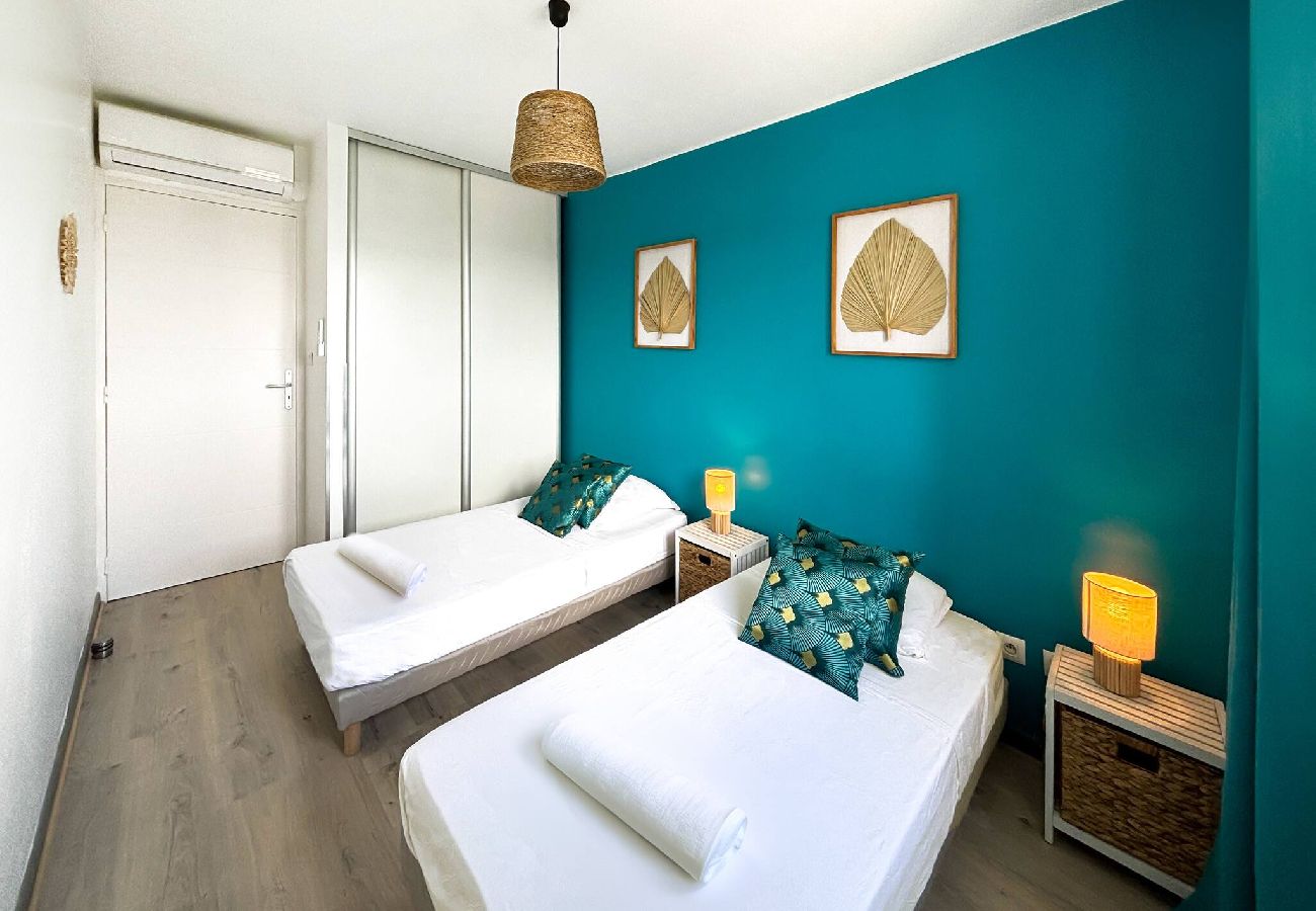 Apartment in Les Trois-Ilets - 543091 - T3 Bleu Lagoon, vue mer, plage
