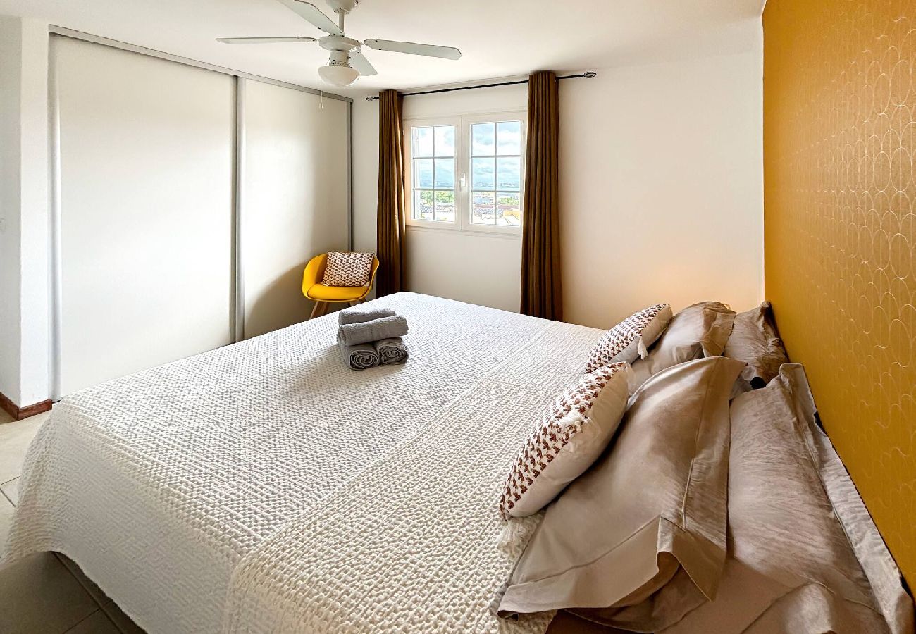 Apartment in Les Trois-Ilets - T5 Le Grand Bleu, vue mer,  plage a 100 mètres