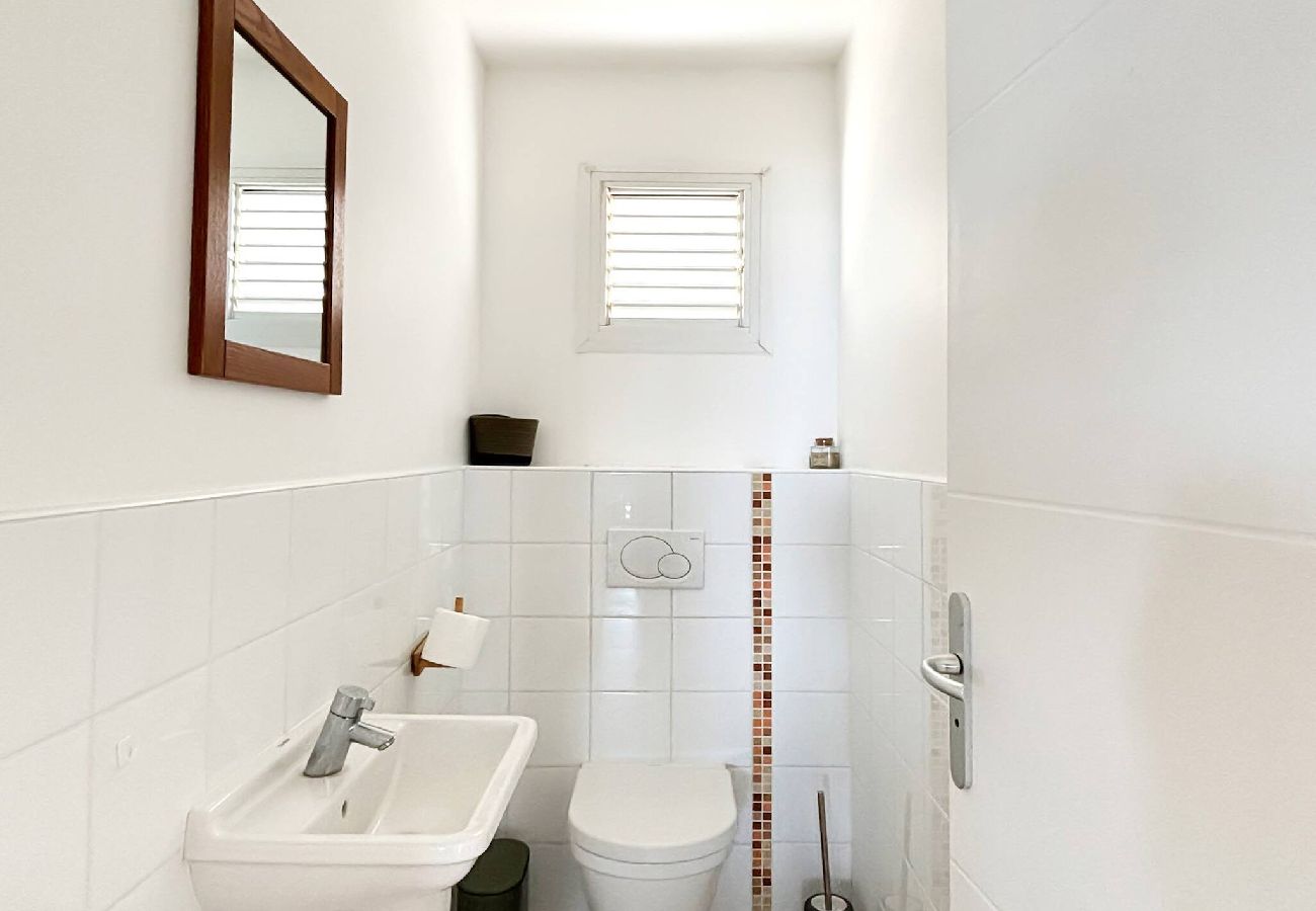Apartment in Les Trois-Ilets - T5 Le Grand Bleu, vue mer,  plage a 100 mètres
