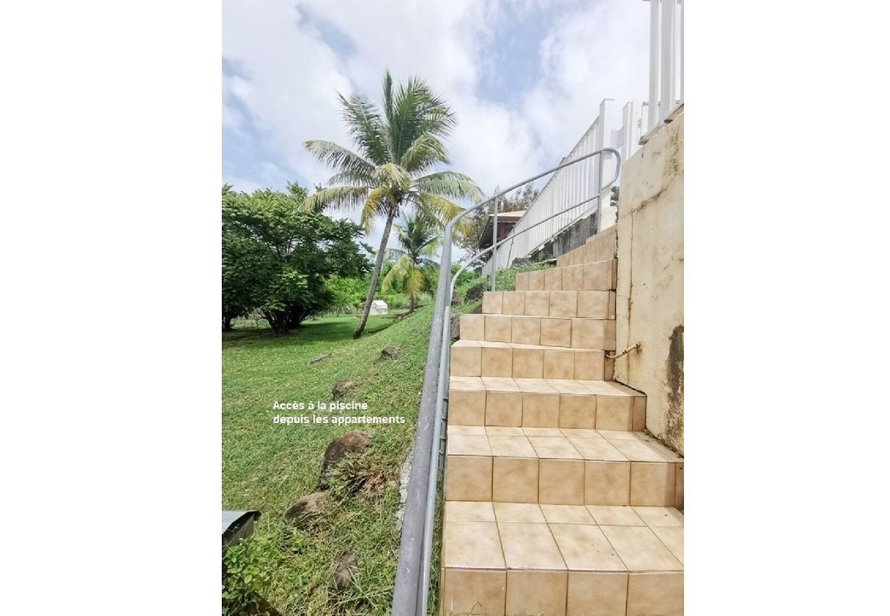 Villa in Sainte-Anne - Villa à Sainte Anne Ref M055 3ch piscine + 2appts