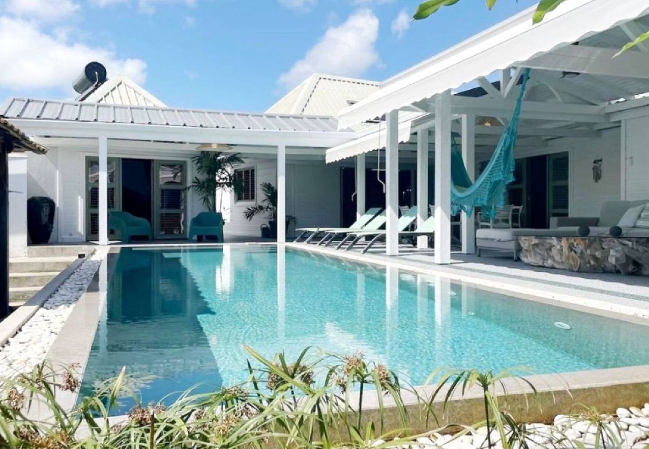 Villa in Saint-François - Villa à Saint François G212 - 4 ch piscine plage