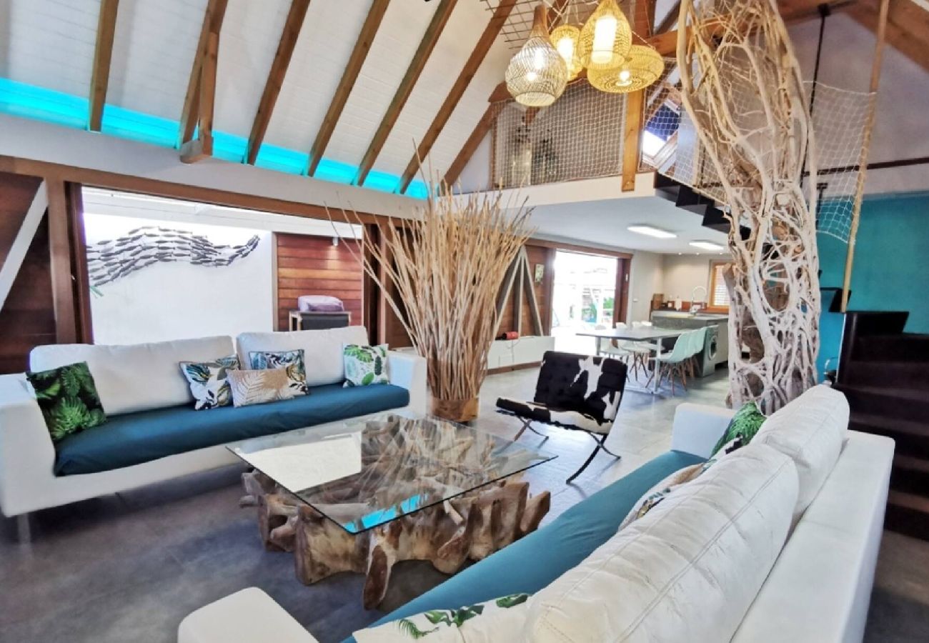 Villa in Saint-François - Villa à Saint François G212 - 4 ch piscine plage