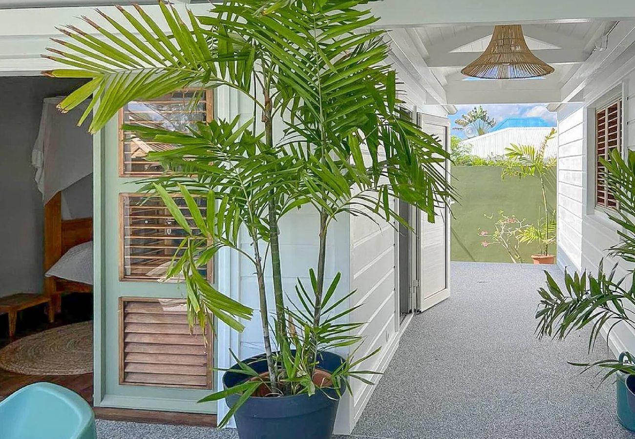 Villa in Saint-François - Villa à Saint François G212 - 4 ch piscine plage