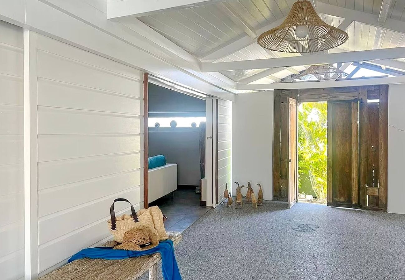 Villa in Saint-François - Villa à Saint François G212 - 4 ch piscine plage