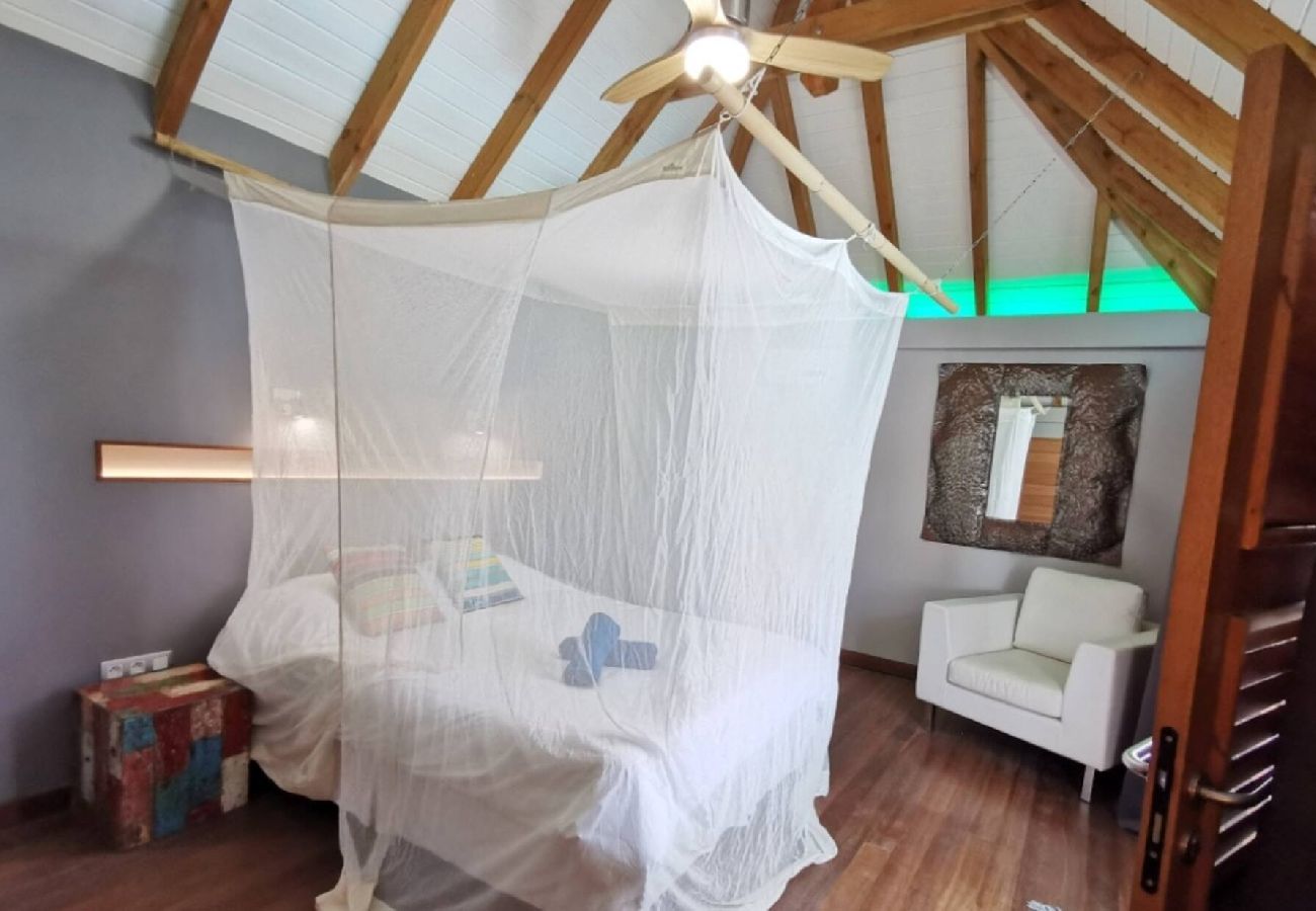 Villa in Saint-François - Villa à Saint François G212 - 4 ch piscine plage