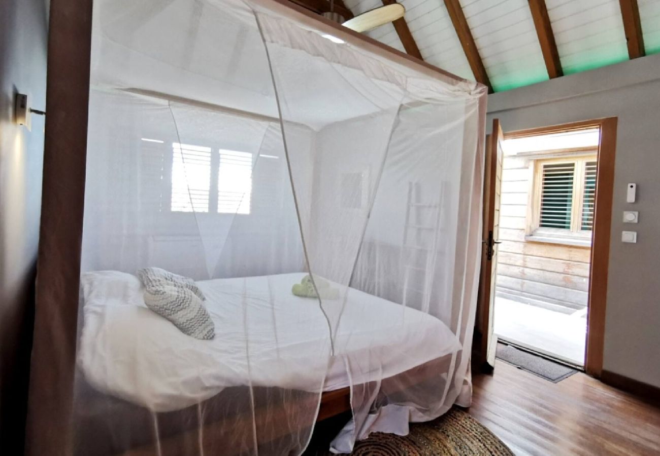 Villa in Saint-François - Villa à Saint François G212 - 4 ch piscine plage