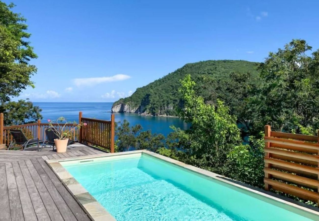 Villa in Deshaies - Villa à Deshaies G166D 2 chambres piscine vue mer