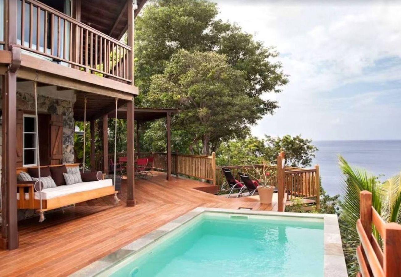 Villa in Deshaies - Villa à Deshaies G166D 2 chambres piscine vue mer