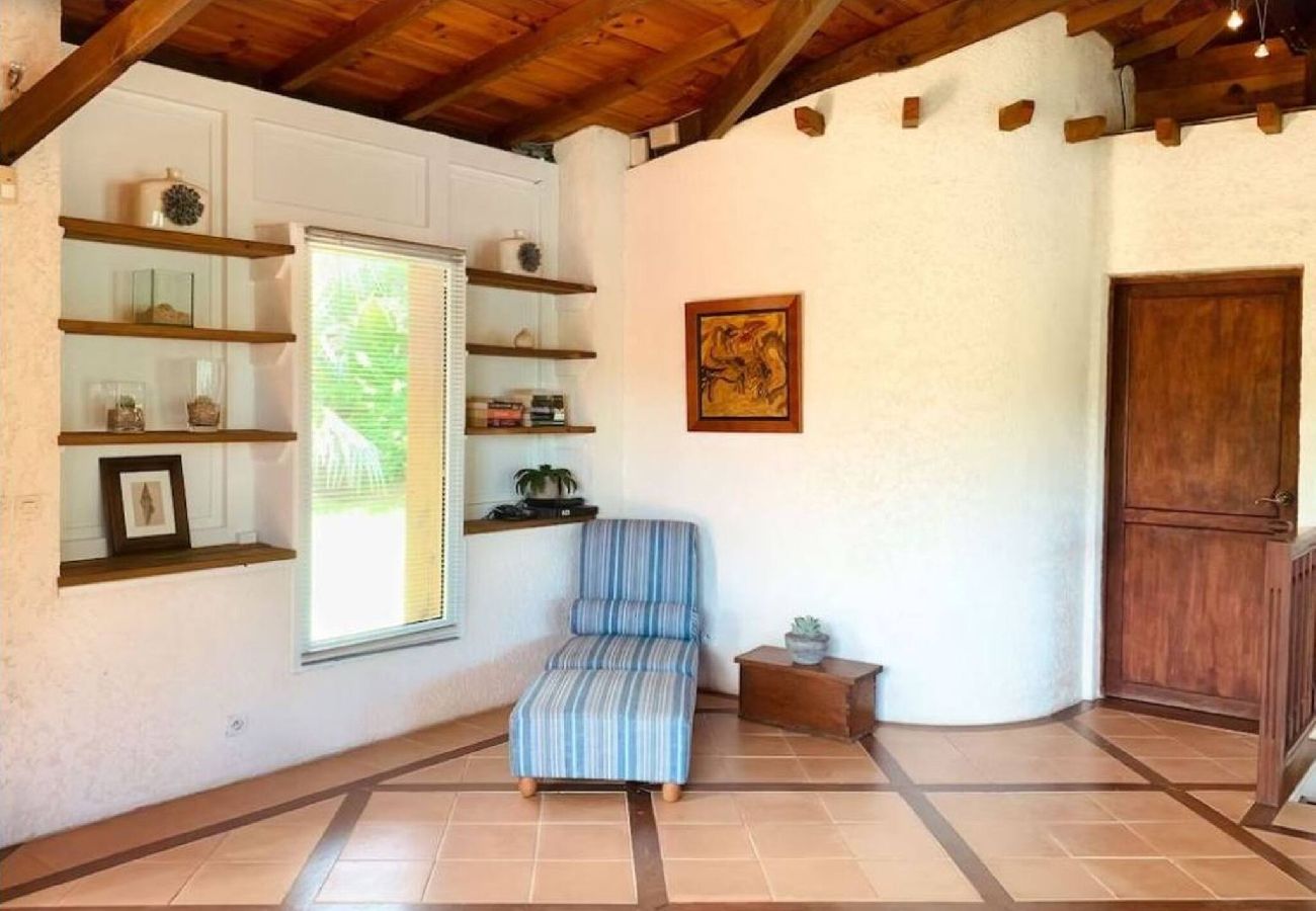 Villa in Deshaies - Villa à Deshaies G166D 2 chambres piscine vue mer