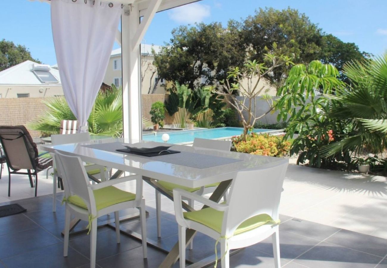 Villa in Saint-François - Villa à Saint François G153 - 3 ch piscine 6 pers