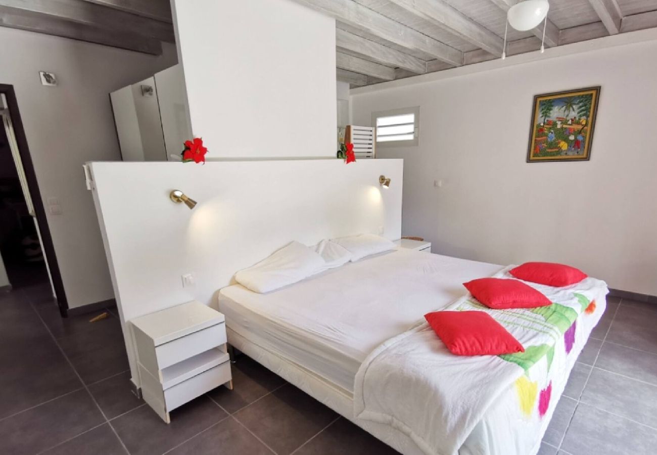 Villa in Saint-François - Villa à Saint François G153 - 3 ch piscine 6 pers