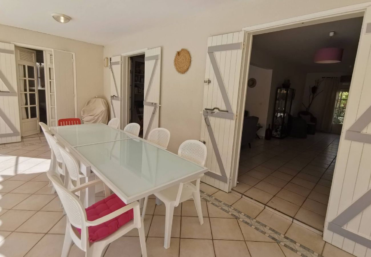 Villa in Saint-François - Villa à Saint François G124 - 4 ch piscine privée