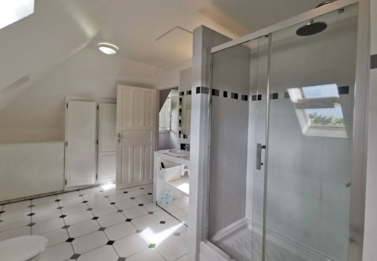 Villa in Saint-François - Villa à Saint François G124 - 4 ch piscine privée