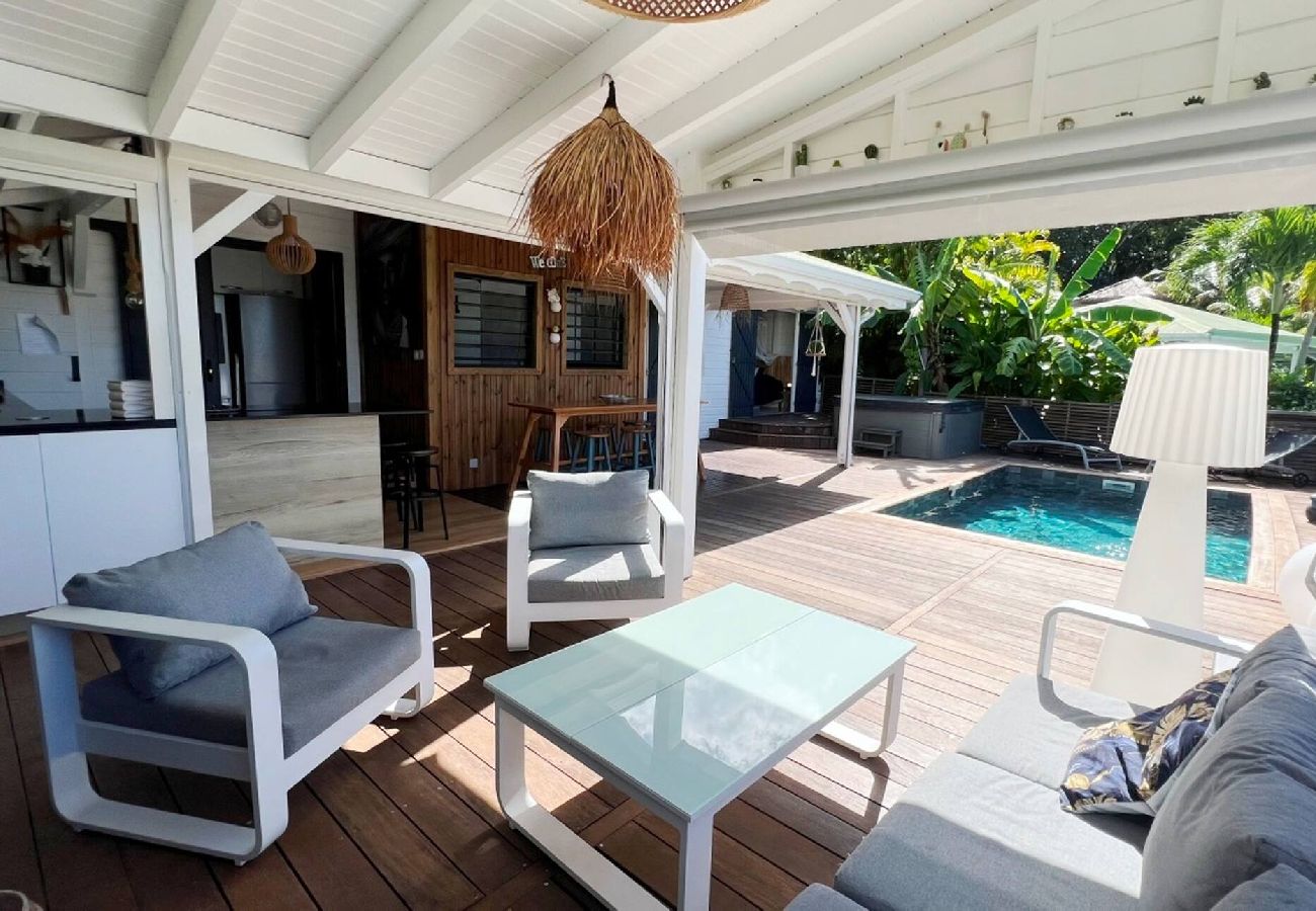 Villa in Deshaies - Villa à Deshaies G128B 3 chambres piscine vue mer