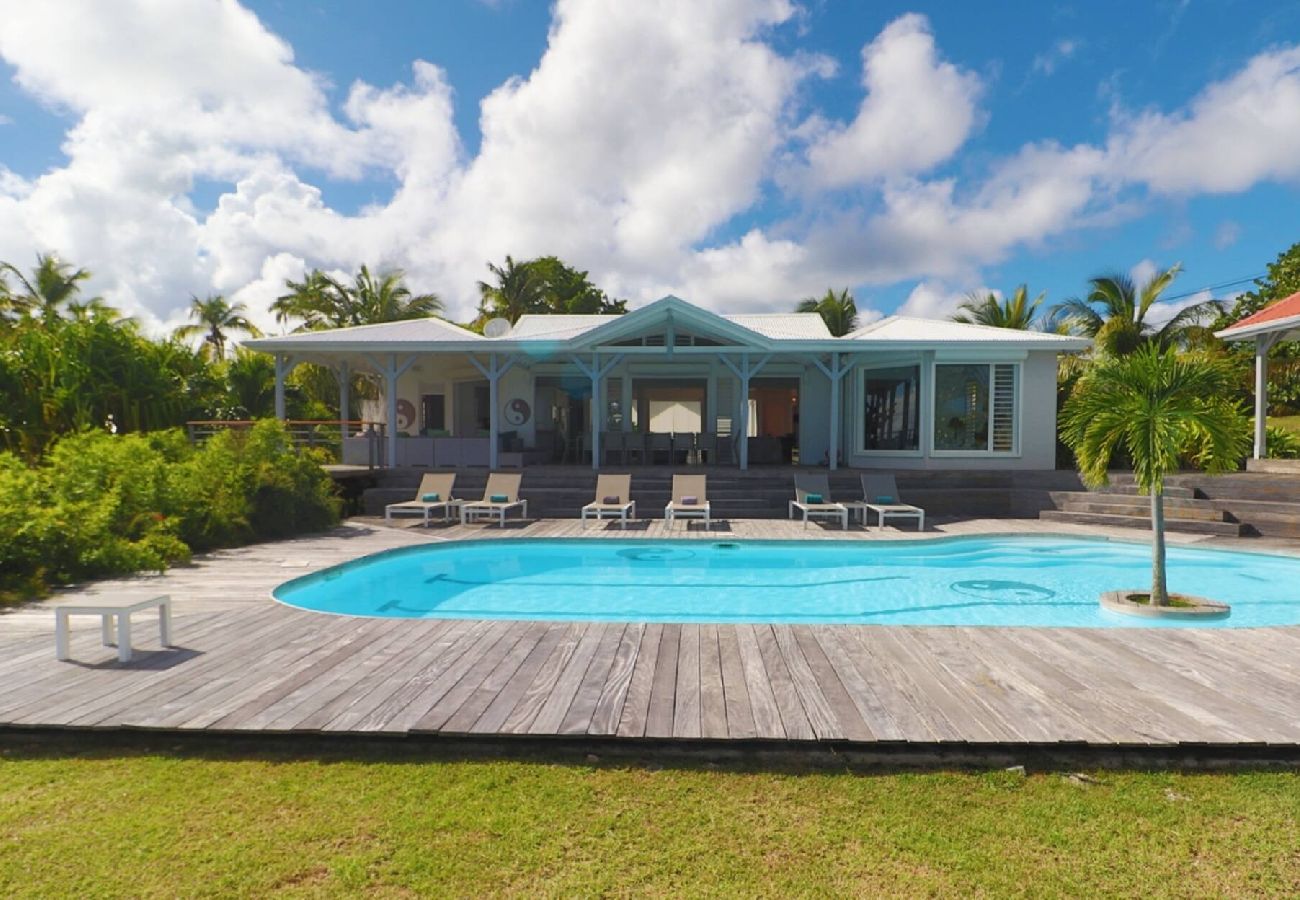 Villa in Sainte-Anne - Villa à Sainte Anne G194 - 4 ch piscine vue mer