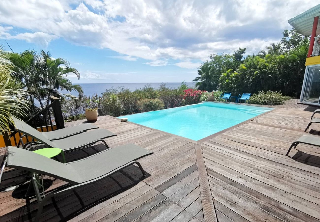 Villa in Pointe-Noire - Villa à Pointe Noire G187D vue mer 12 pers piscine