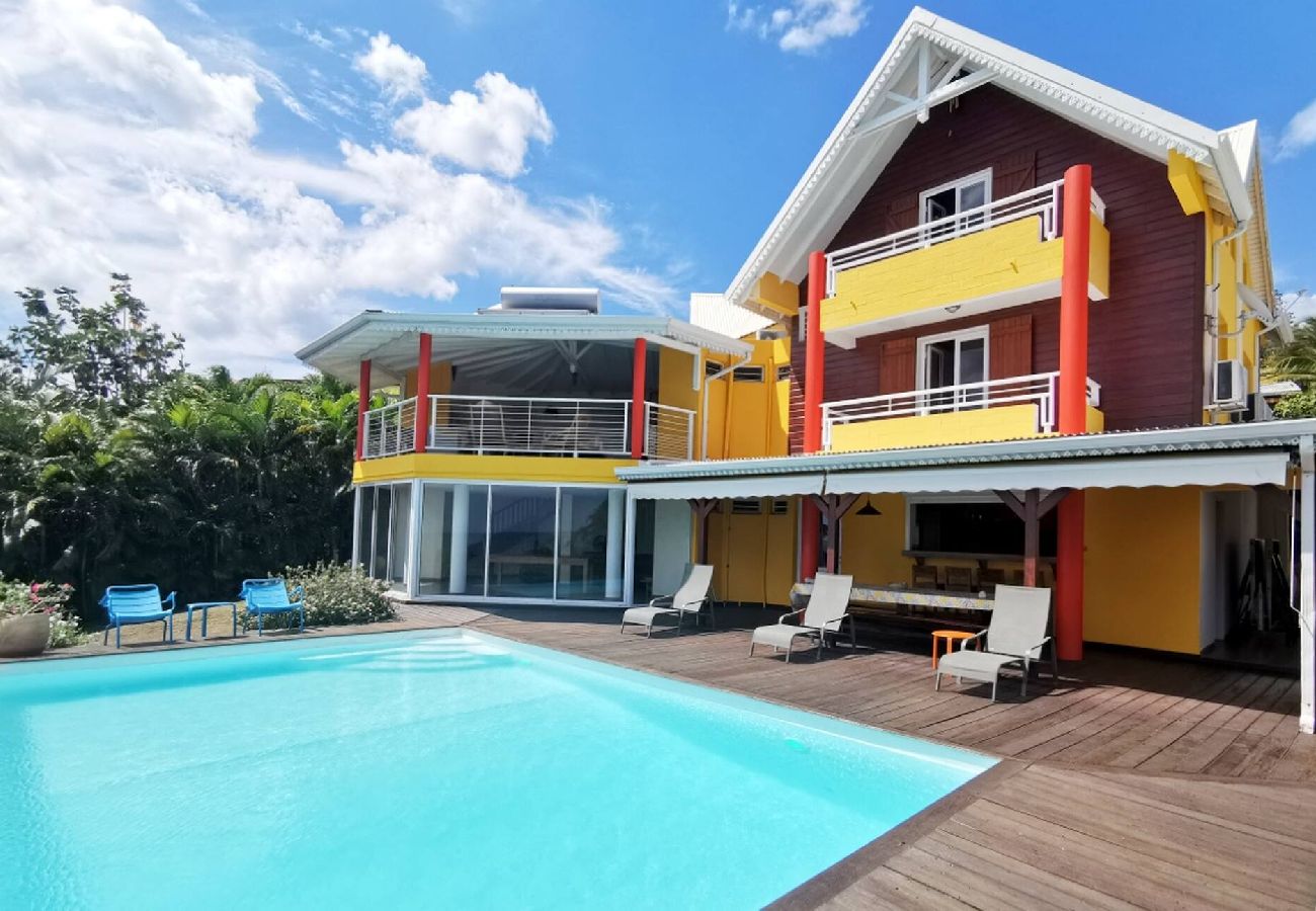 Villa in Pointe-Noire - Villa à Pointe Noire G187D vue mer 12 pers piscine