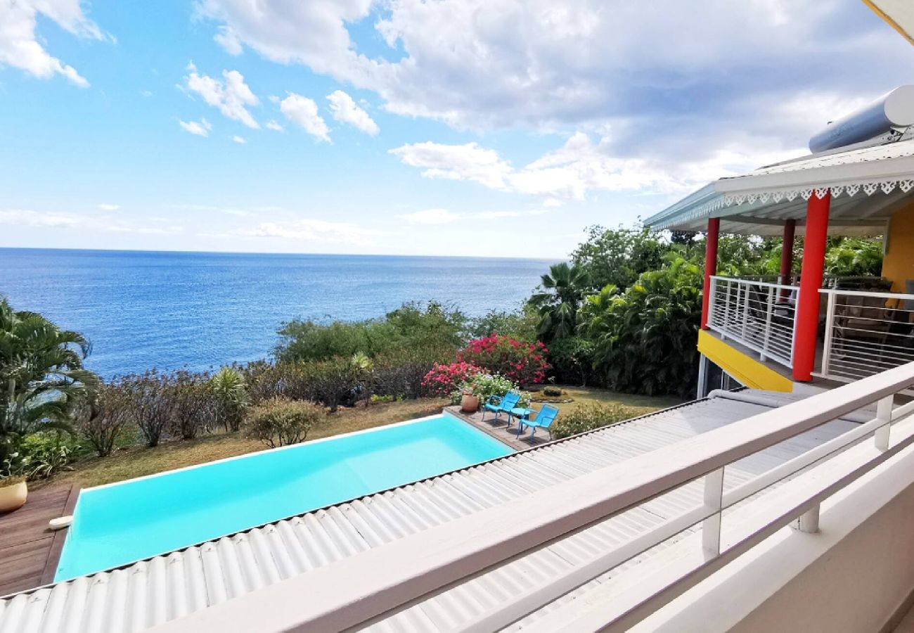 Villa in Pointe-Noire - Villa à Pointe Noire G187D vue mer 12 pers piscine