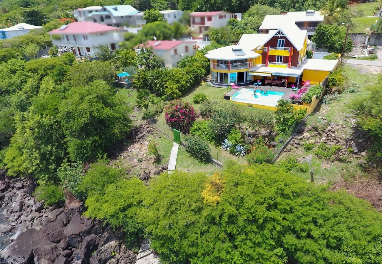 Villa in Pointe-Noire - Villa à Pointe Noire G187D vue mer 12 pers piscine