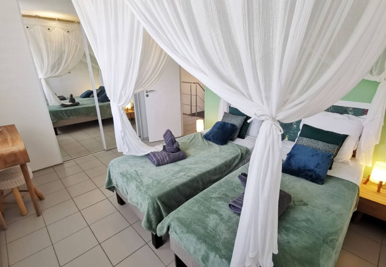 Villa in Saint-François - Villa à Saint François G163C 4 ch piscine plage
