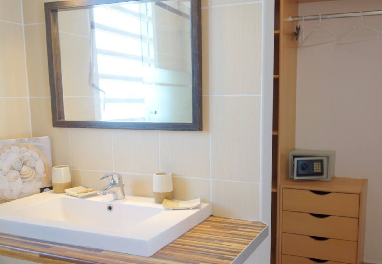 Villa in Saint-François - Villa G172A St François 5 chambres piscine privée