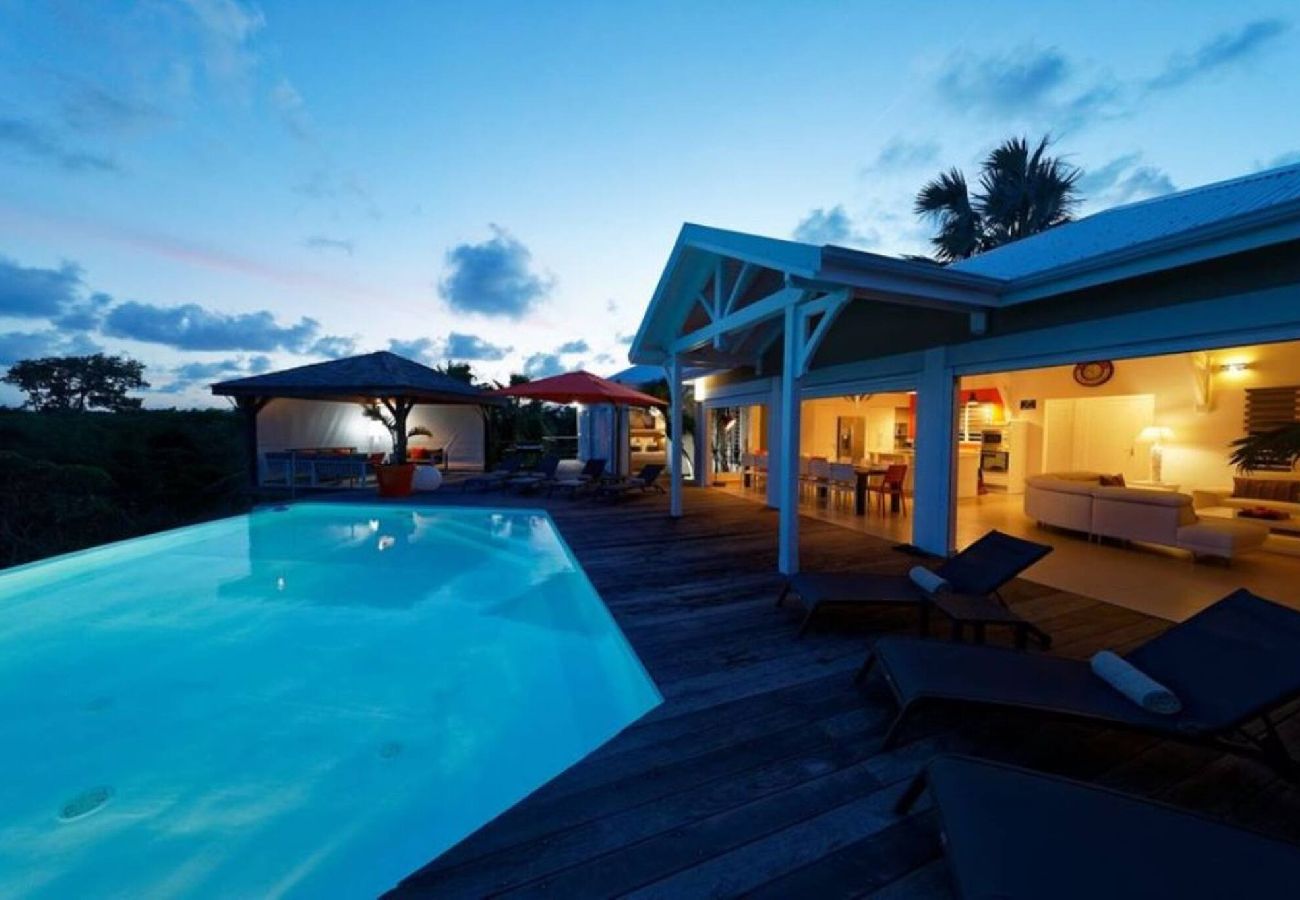 Villa in Sainte-Anne - Villa à Sainte Anne G239 - 6 ch piscine vue mer