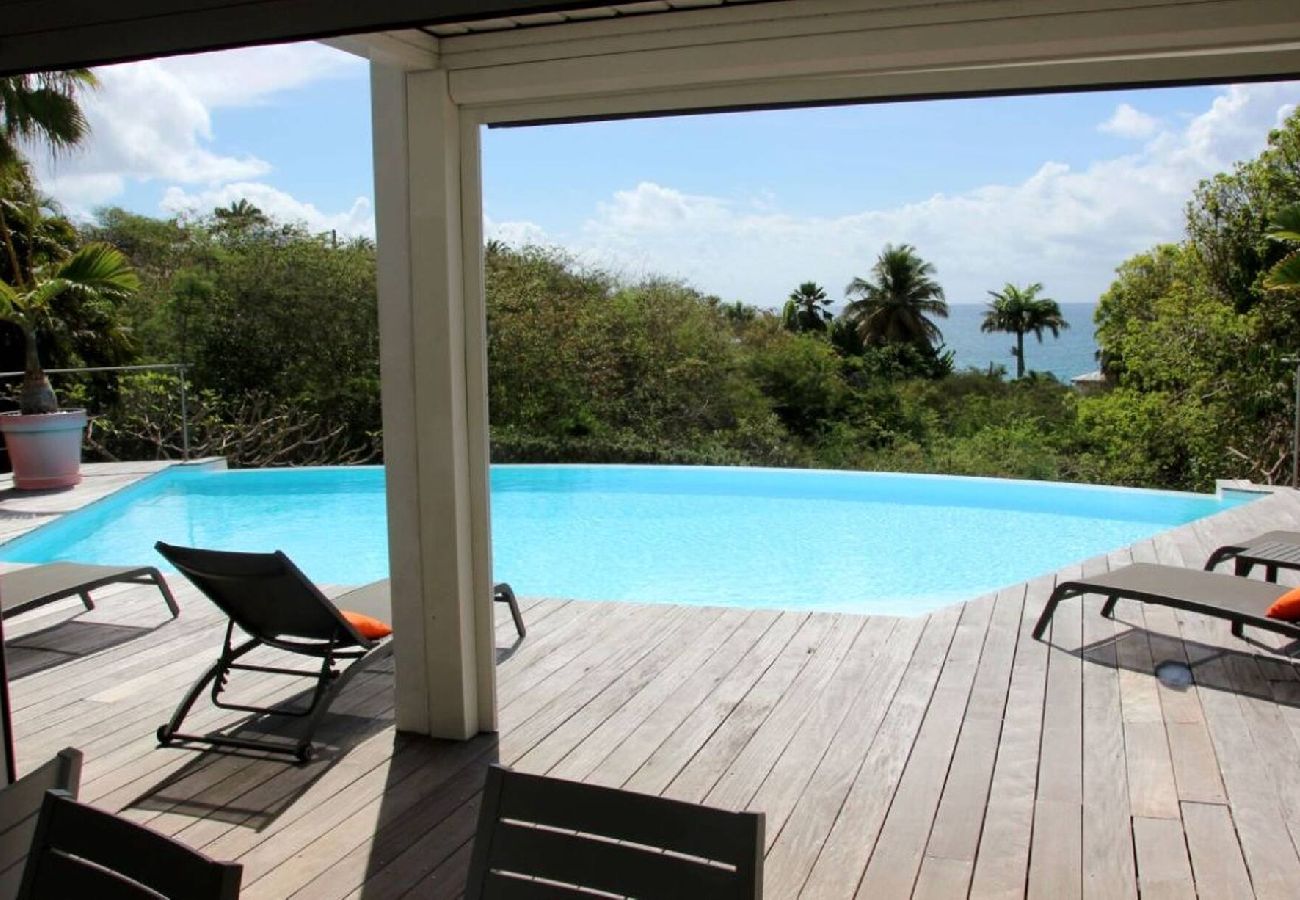 Villa in Sainte-Anne - Villa à Sainte Anne G239 - 6 ch piscine vue mer