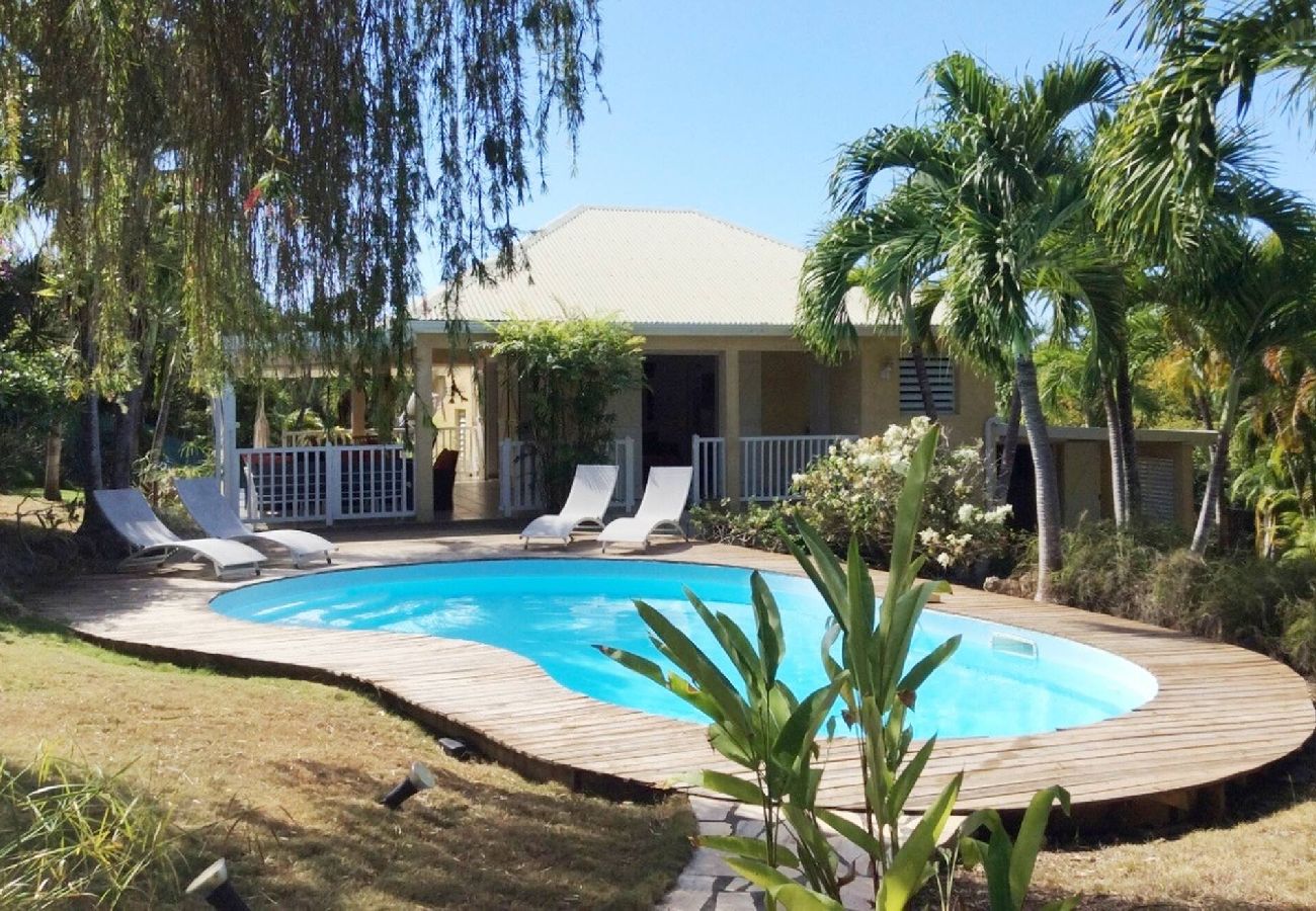 Villa in Sainte-Anne - Villa à Sainte Anne G135D - 3 ch piscine 7 pers