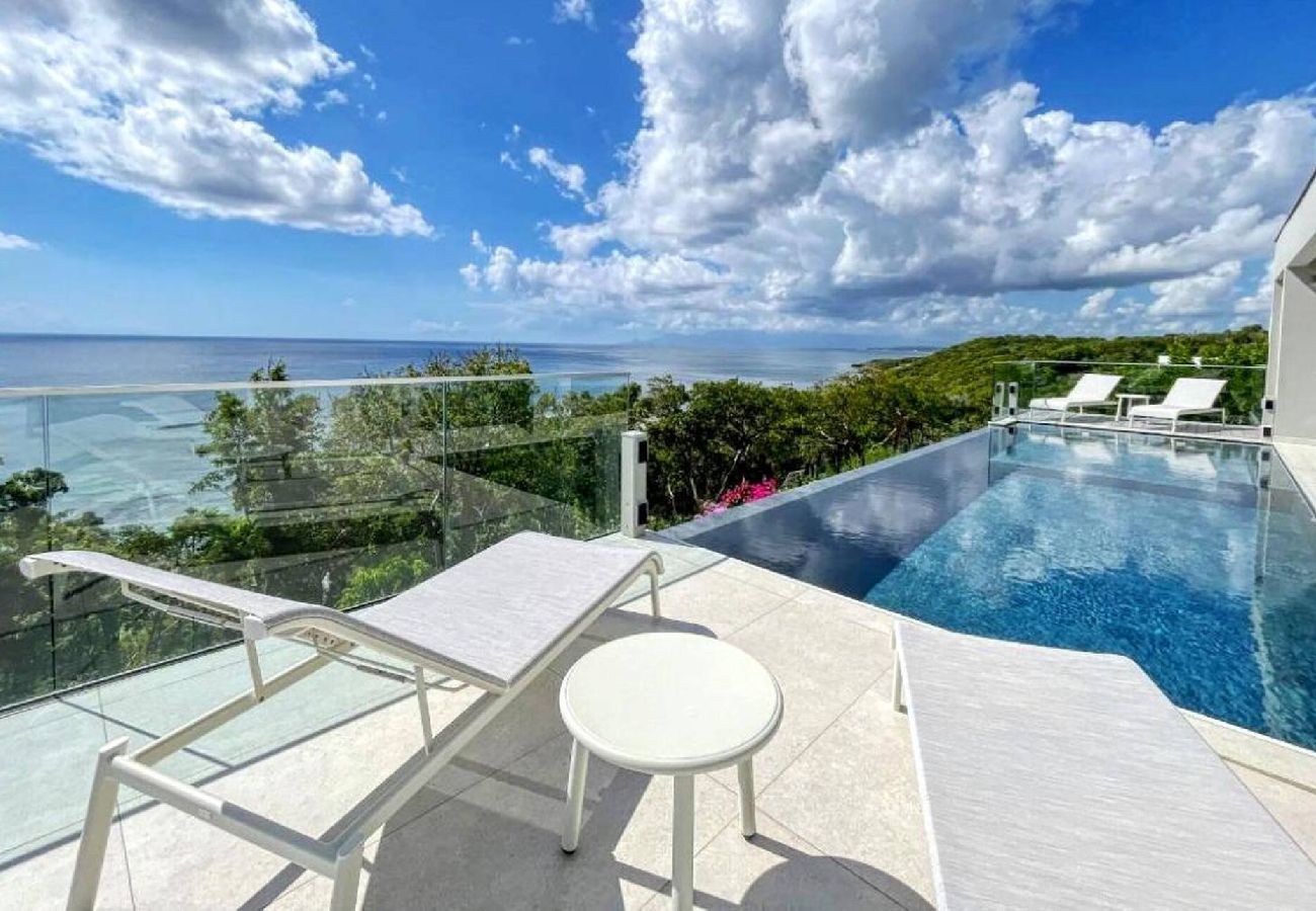 Villa in Saint-François - Villa Saint François 4 ch piscine vue mer G201A