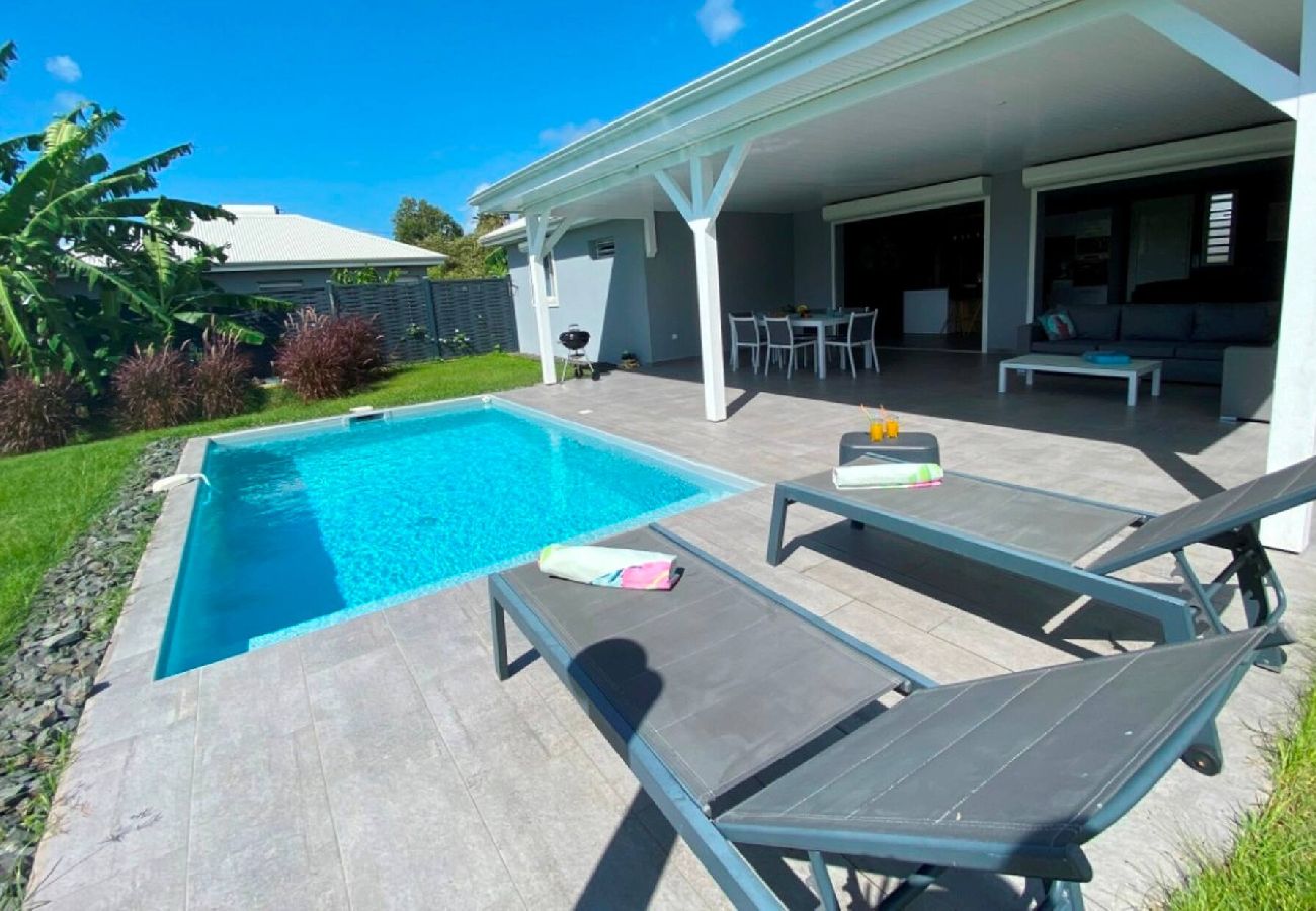 Villa in Le Gosier - Villa Gosier ref G111A 3ch 6 pers piscine