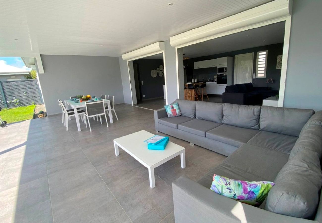 Villa in Le Gosier - Villa Gosier ref G111A 3ch 6 pers piscine