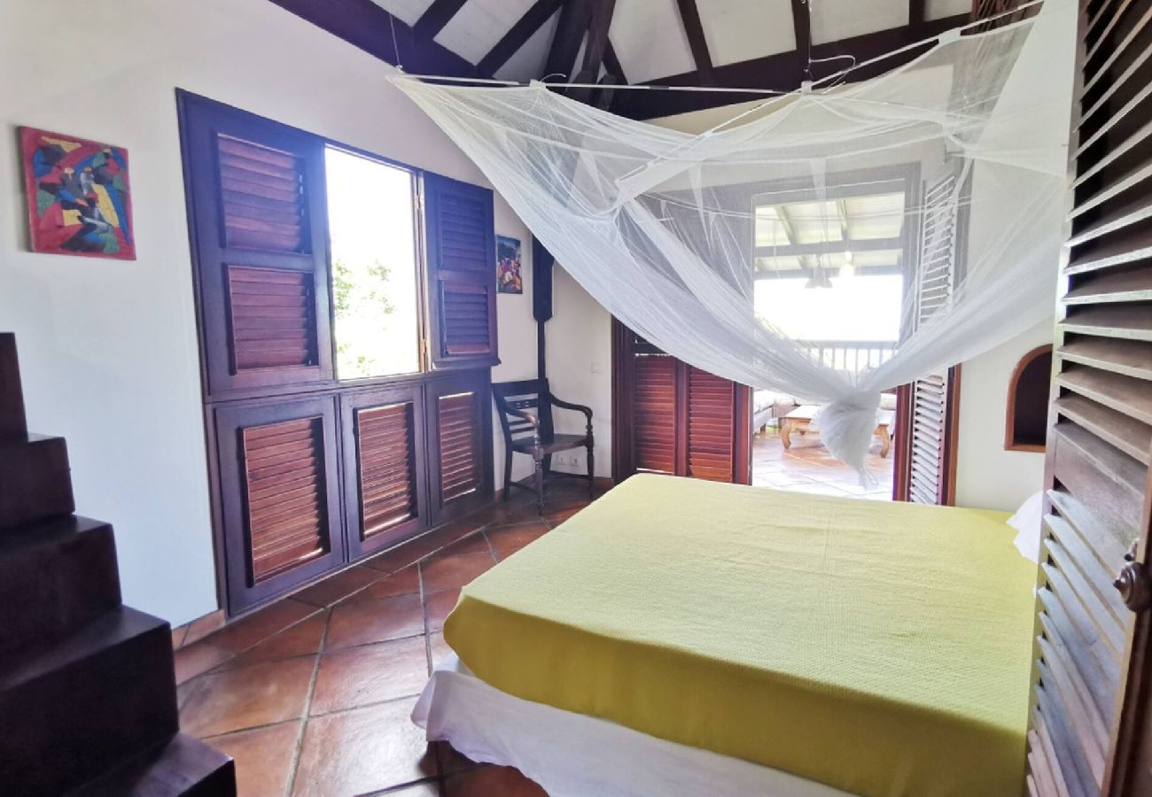 Villa in Deshaies - Villa à Deshaies G199 vue mer 11 pers piscine
