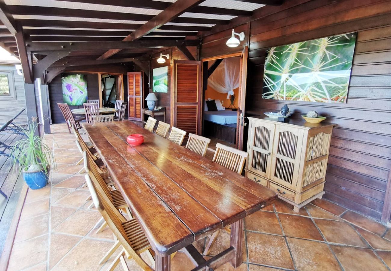 Villa in Deshaies - Villa à Deshaies G199 vue mer 11 pers piscine