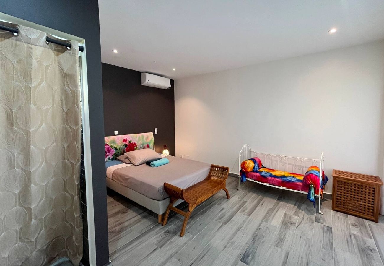 Villa in Saint-François - Villa à Saint François G043B - 4 chambres piscine