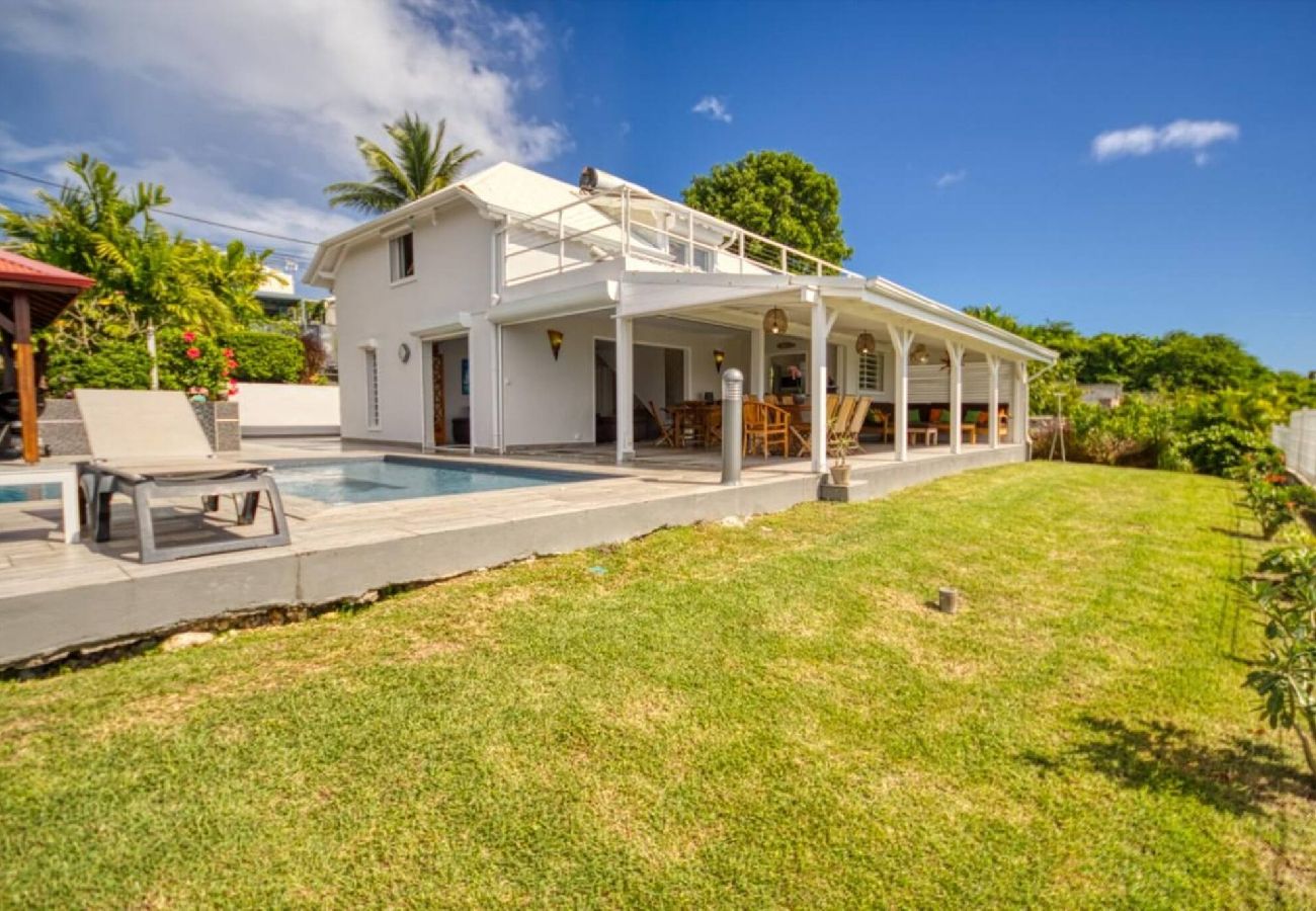 Villa in Saint-François - Villa à Saint François G225 - 4 ch piscine vue mer