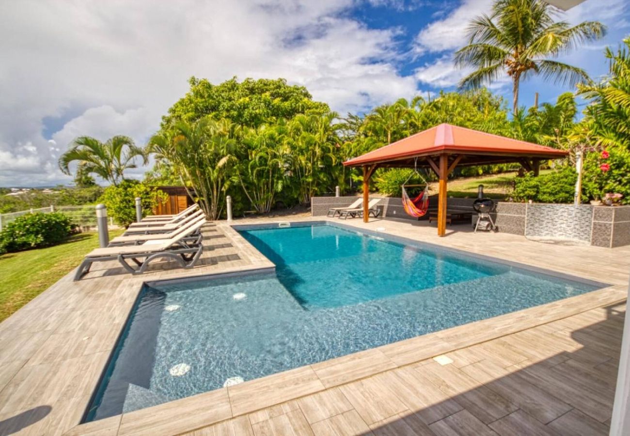 Villa in Saint-François - Villa à Saint François G225 - 4 ch piscine vue mer