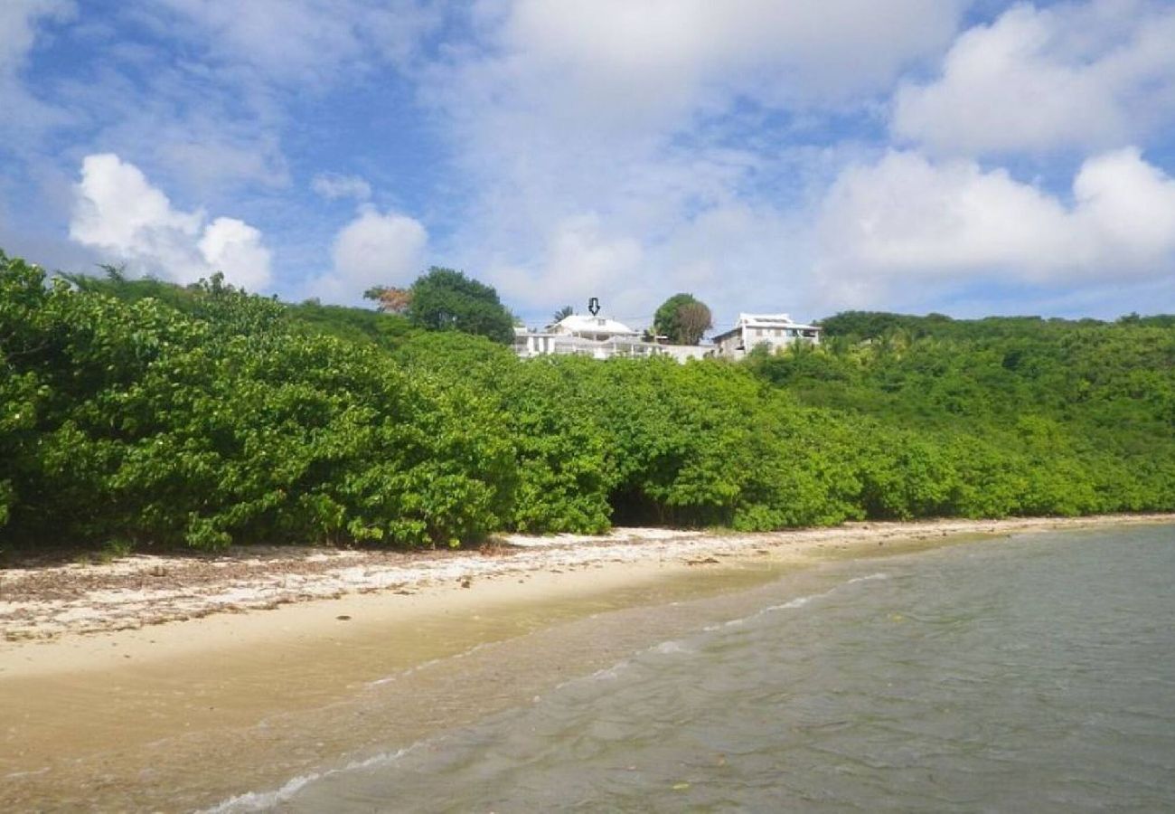 Villa in Saint-François - Villa à Saint François G225 - 4 ch piscine vue mer