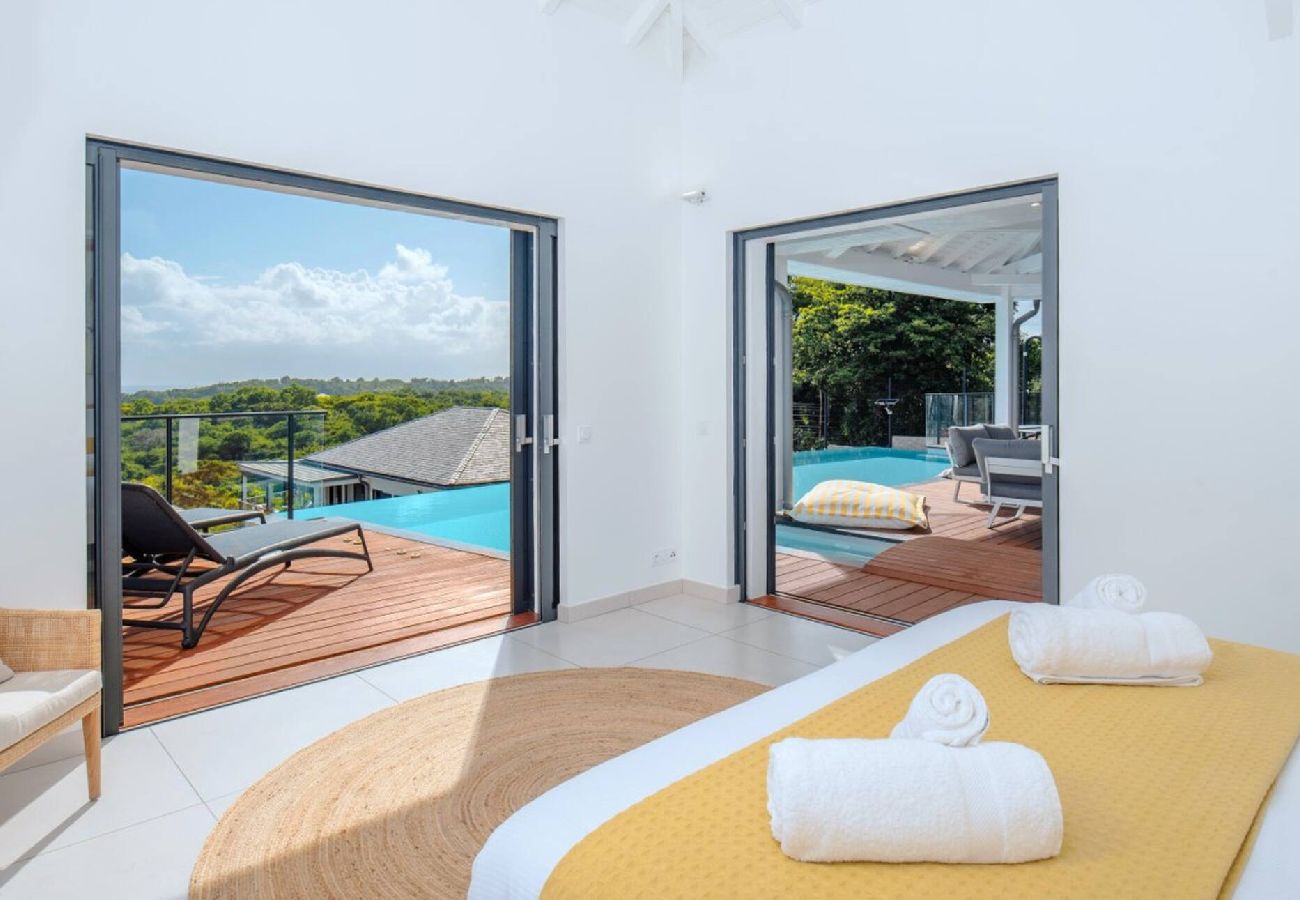 Villa in Sainte-Anne - Villa à Sainte Anne G218 - 4 ch piscine vue mer