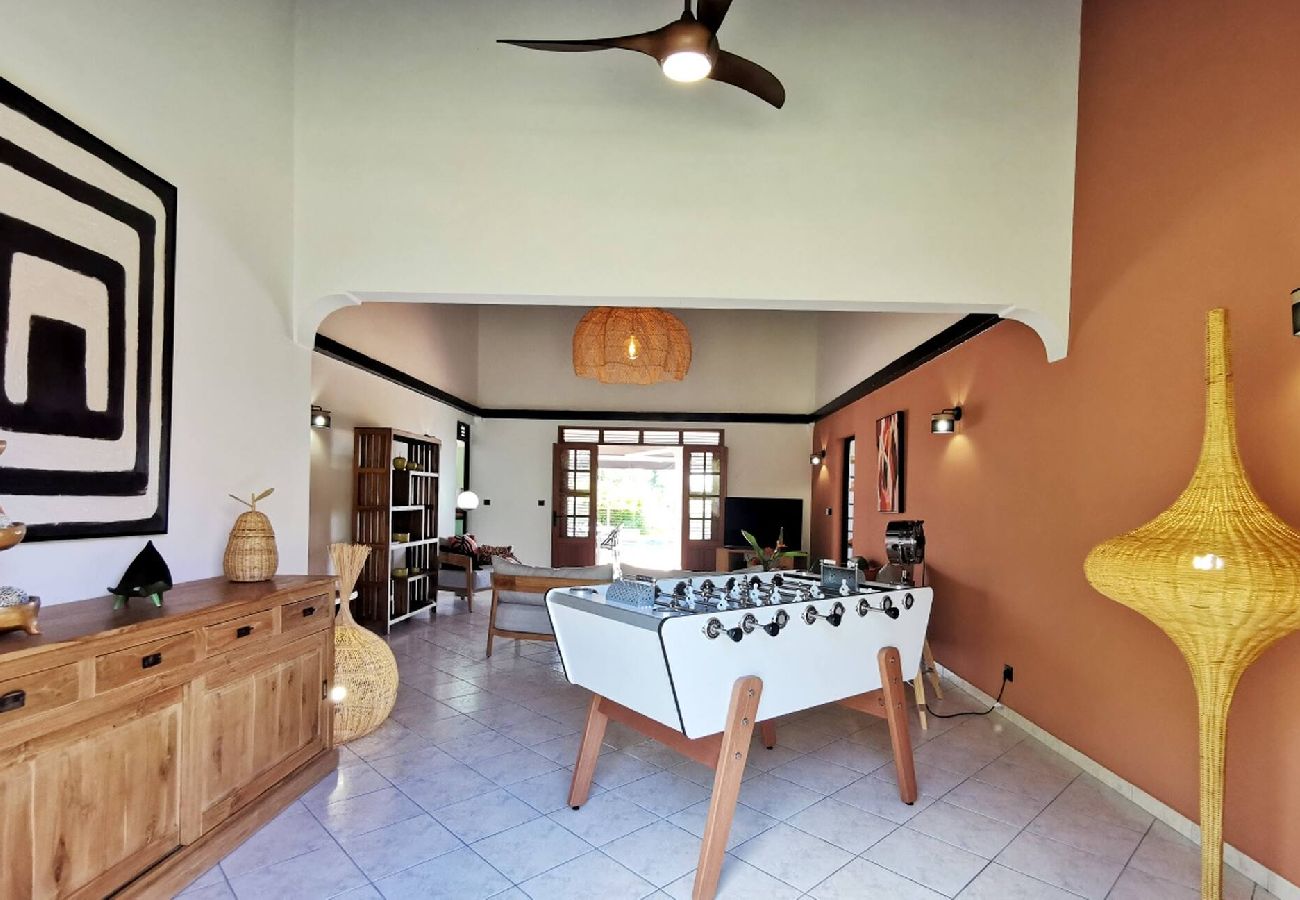 Villa in Deshaies - Villa à Deshaies G209 vue mer 8 pers piscine