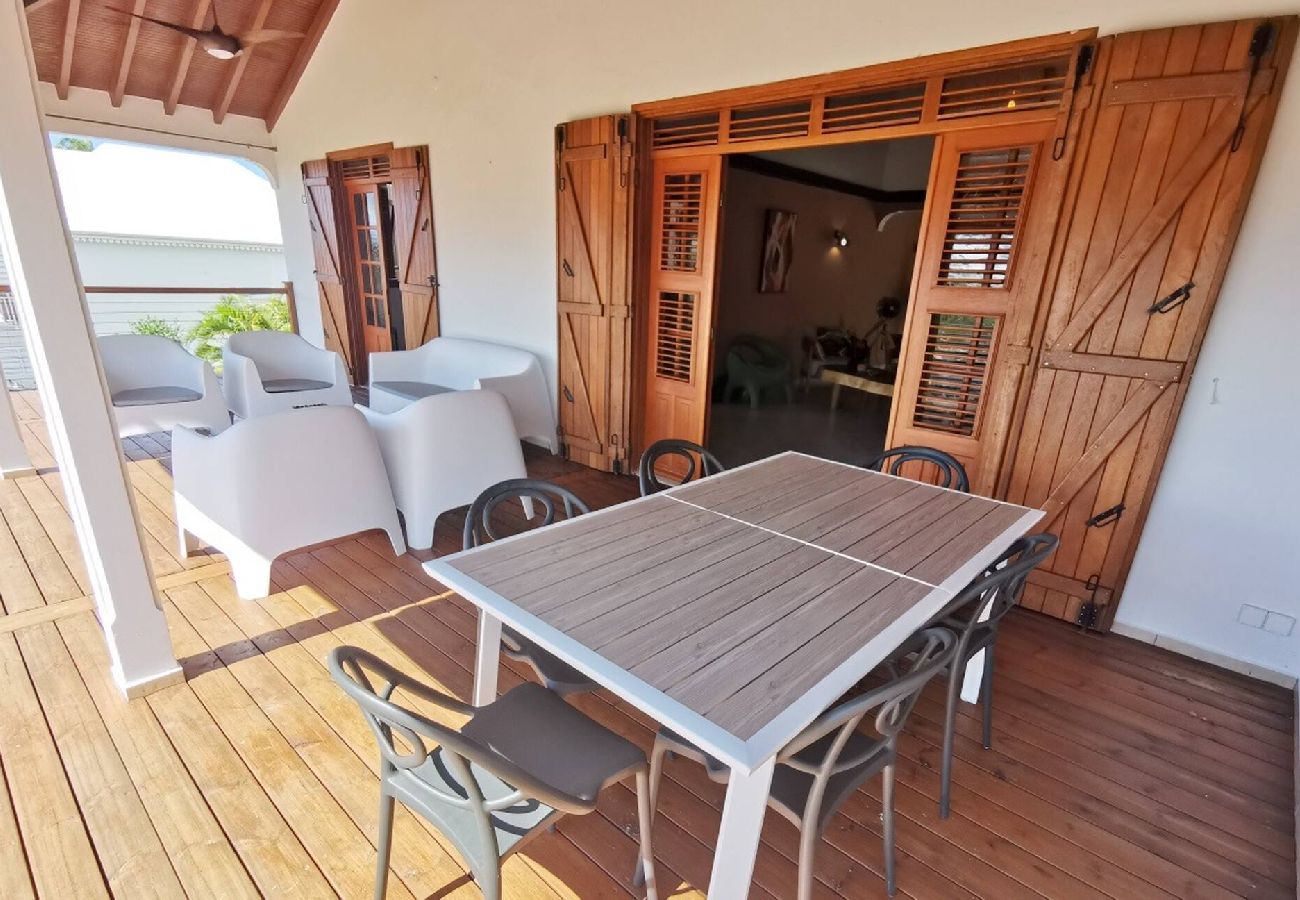 Villa in Deshaies - Villa à Deshaies G209 vue mer 8 pers piscine