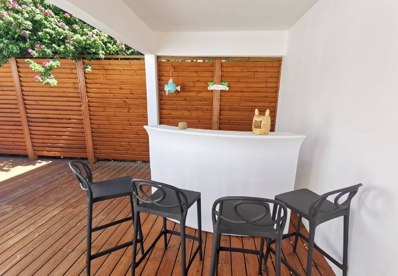 Villa in Deshaies - Villa à Deshaies G209 vue mer 8 pers piscine