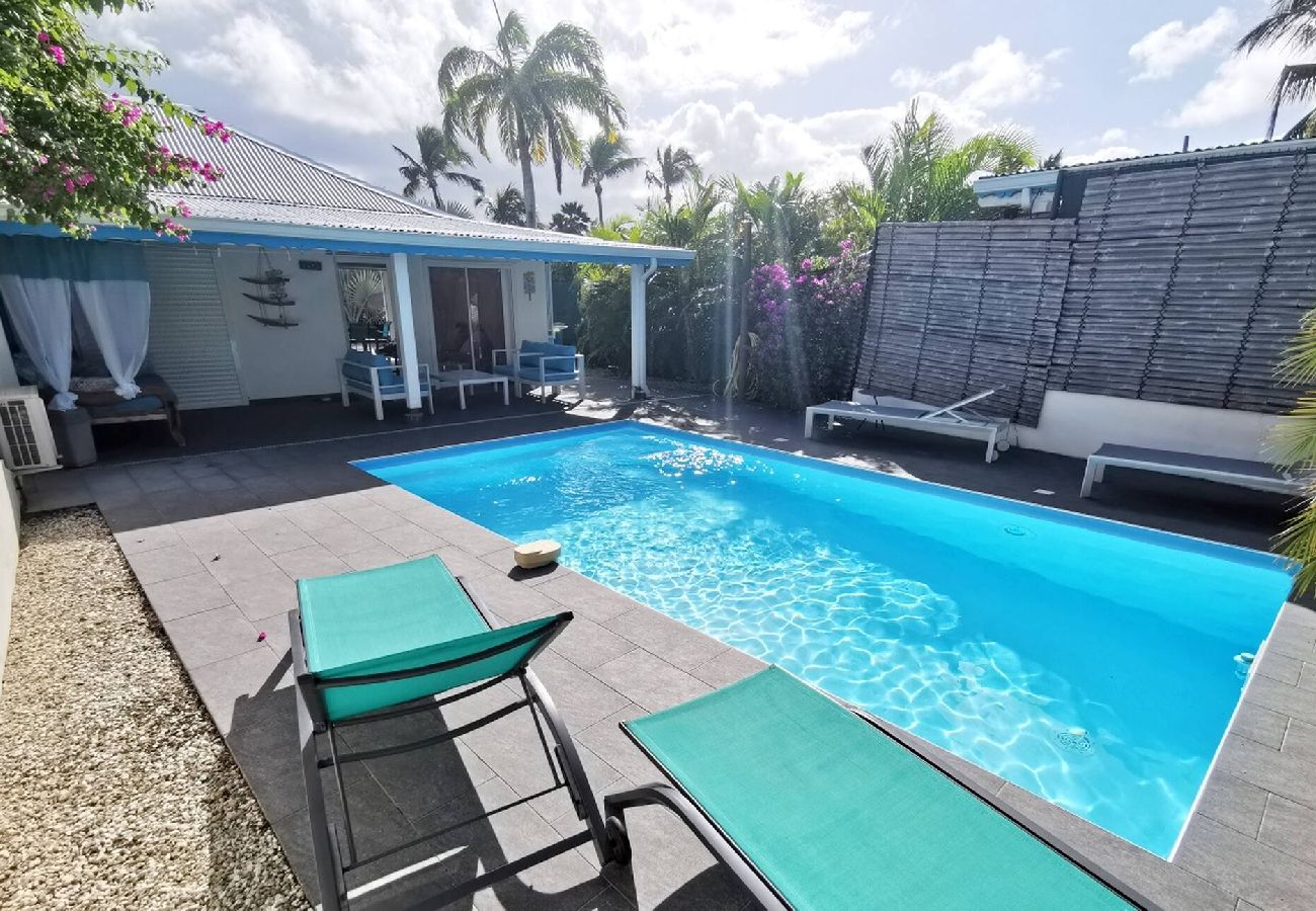 Villa in Saint-François - Villa ref G019a Saint François 1 ch piscine 4 pers